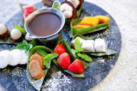 TRAVEL & FOOD