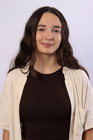 TMF23325 MADALENA VICTÓRIA