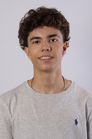 TMF24074 SANTIAGO COELHO