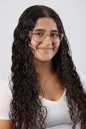 TMF24206 LAURA REIS