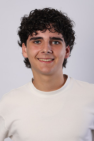 TMF24259 LUCA GOMES