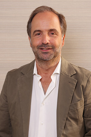 Telmo Miller V2525